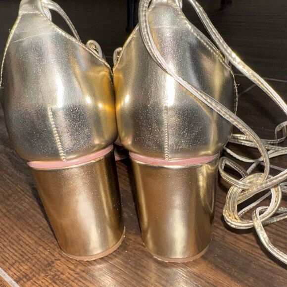 Lulu’s Elegant Gold Strappy Heels - Picture 8 of 9
